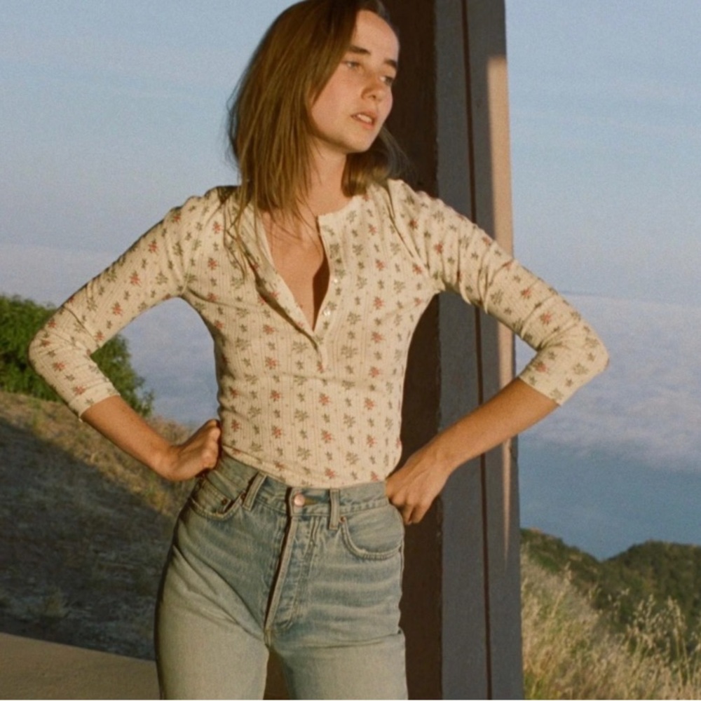 Doen Paola in Sundrenched Floral